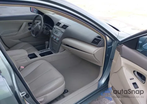 2007 Toyota Camry Le z USA, uszkodzony, nr VIN 4T1BE46K07U618279